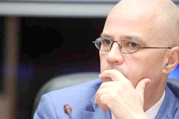 Le ministre Hassen Tidjani Heddam a dû peser le pour et le contre avant de décider : vers la refonte du système de la sécurité sociale