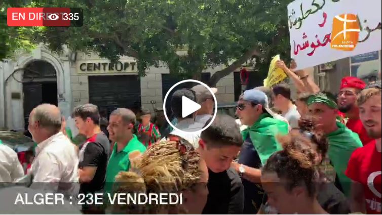 Vidéo : les manifestants de plus en plus nombreux à Alger-centre