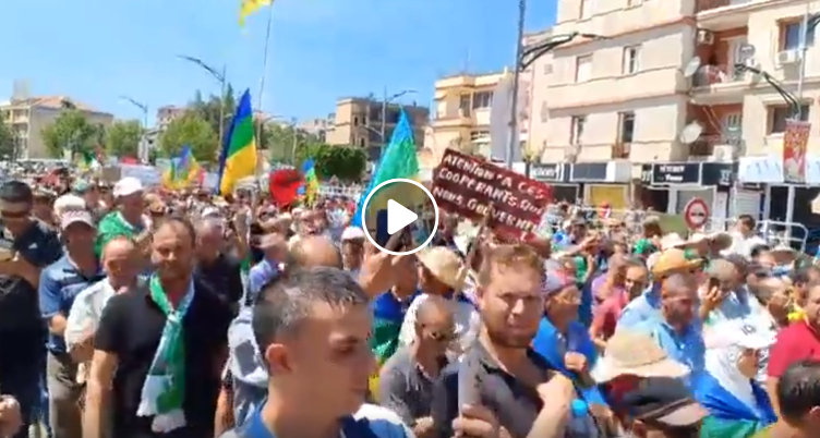 26e vendredi de mobilisation populaire contre le système à Béjaïa