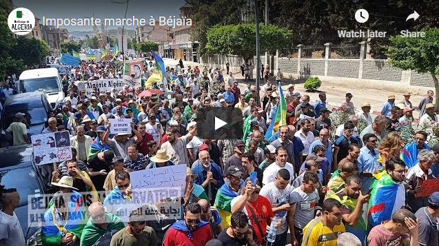 Imposante manifestation contre le système à Béjaïa