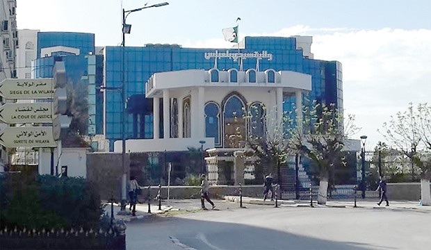 Oued Sebaâ (Sidi Bel-Abbès) : Le wali gèle les activités de l’APC