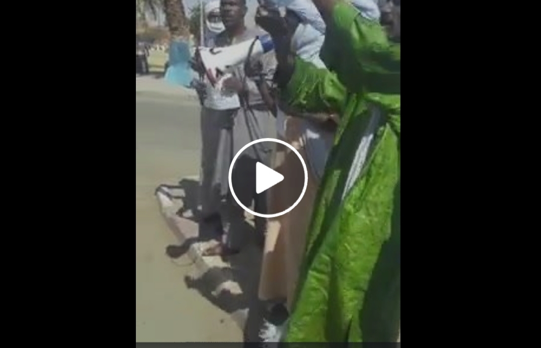 Rassemblement de protestation à Tamanrasset contre la visite du ministre Bernaoui !