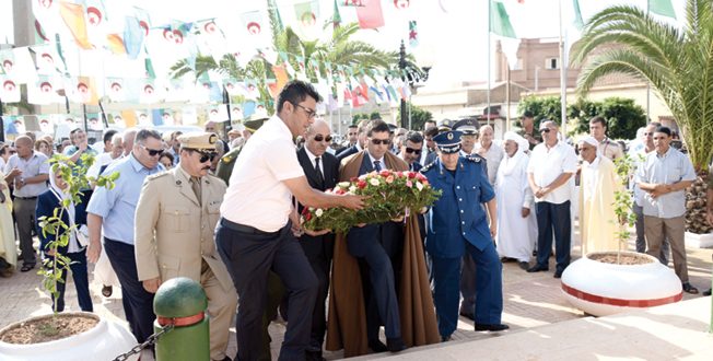 Le SG de la wilaya refait la cérémonie pour les besoins de l’ENTV