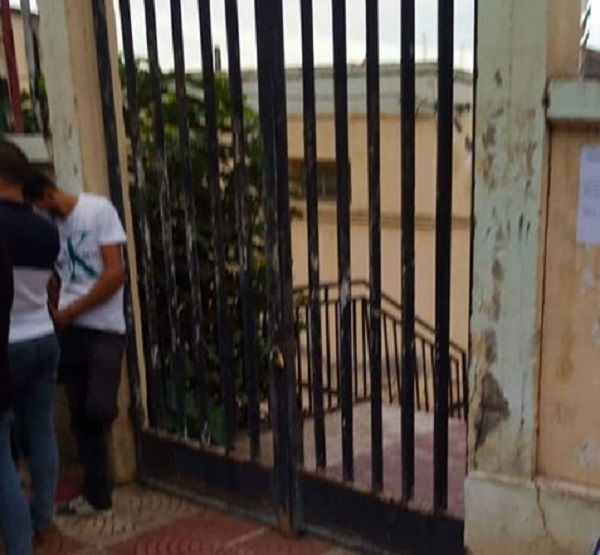 Aïn Zaouïa : Les habitants de Bouakache ferment la mairie