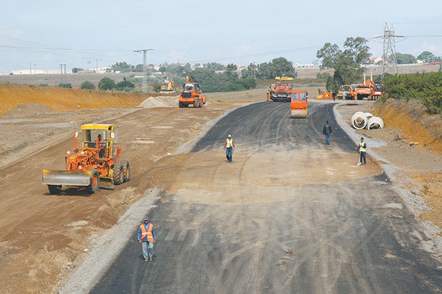 Groupe ETRHB : Les travailleurs montent au créneau