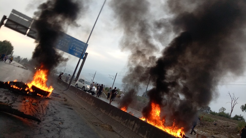 Tizi-ouzou: Des manifestants bloquent plusieurs routes
