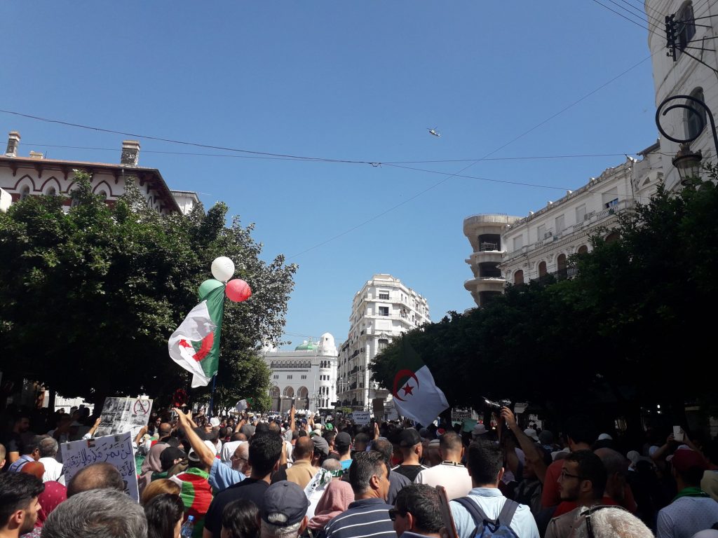 Vidéo : des milliers de manifestants en ce 31ème mardi de protestation