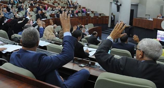 APN : Maigre agenda pour une session annoncée tumultueuse