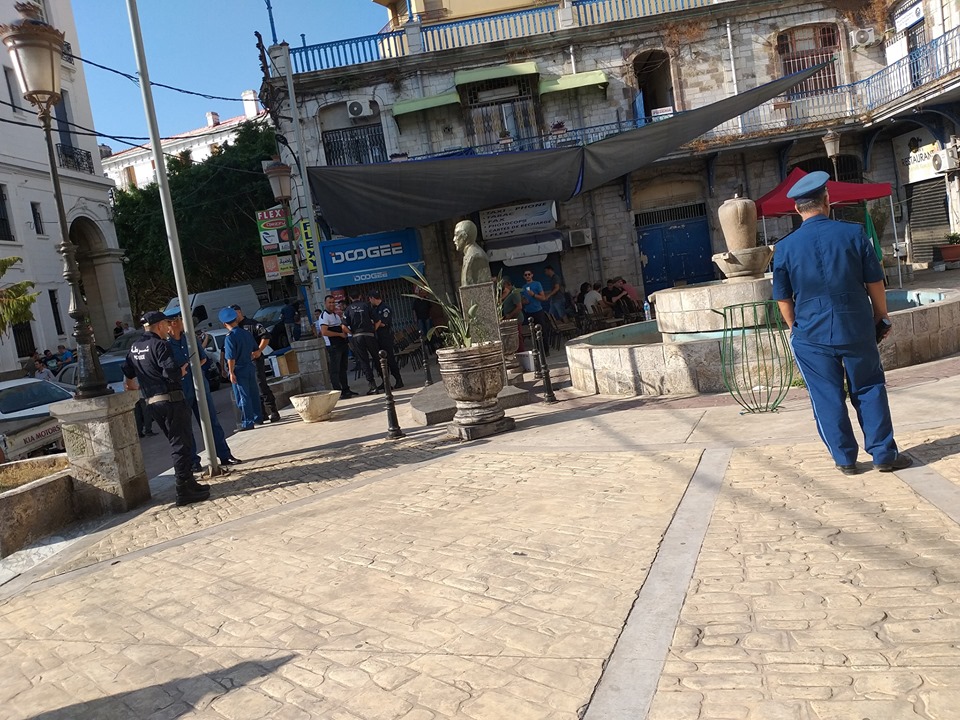 « L’université populaire d’été » empêchée : Le RAJ diffuse la liste des personnes arrêtées