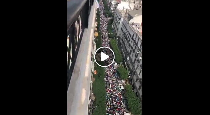 Alger centre « noire de monde » pour ce 31e vendredi