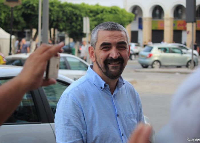 Le militant Samir Benlarbi maintenu en détention