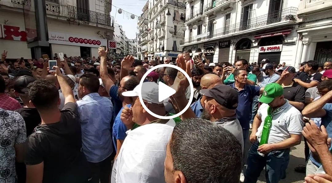 Les manifestants à Alger : « Organisez la présidentielle aux Emirats »