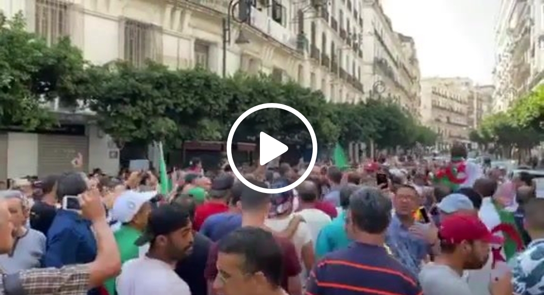 Les manifestants à Alger : »ni Tebboune, ni Benflis, c’est le peuple qui est président »