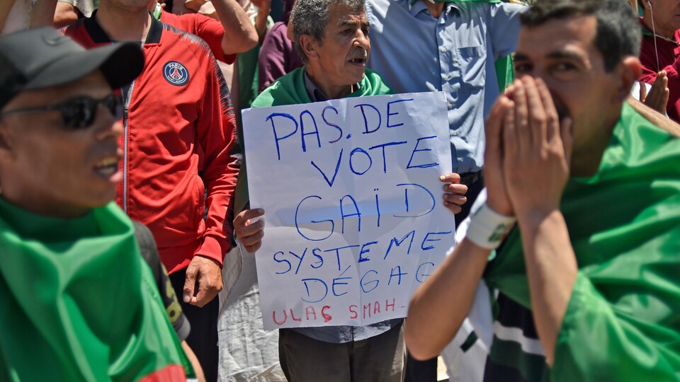 Marche contre l’élection présidentielle à Draâ Ben Khedda