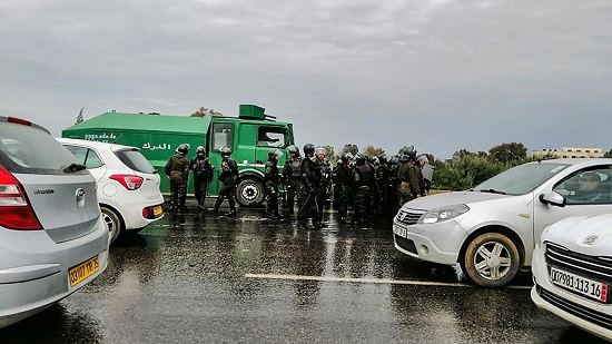 Selon la Constitution, tout citoyen jouissant de ses droits civils a le droit de circuler sur le territoire national