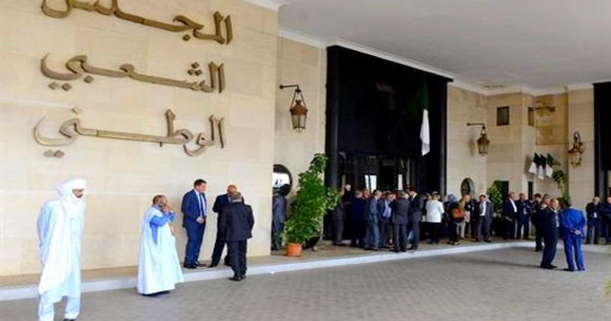Bagarre entre deux députées du FLN au Parlement !