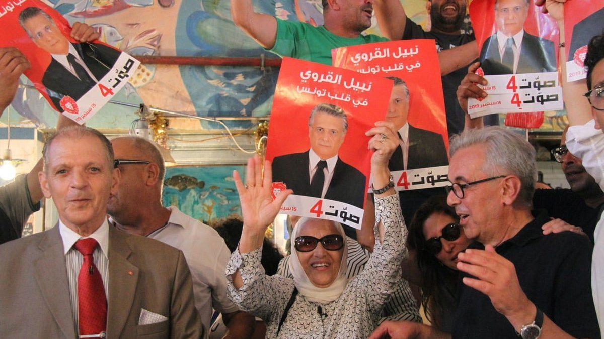 Séisme politique après les résultats partiels / Tunisie : Robocop et un candidat emprisonné en tête