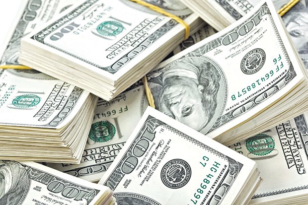 Argent détourné à l’étranger : Entre slogan de campagne et réalité