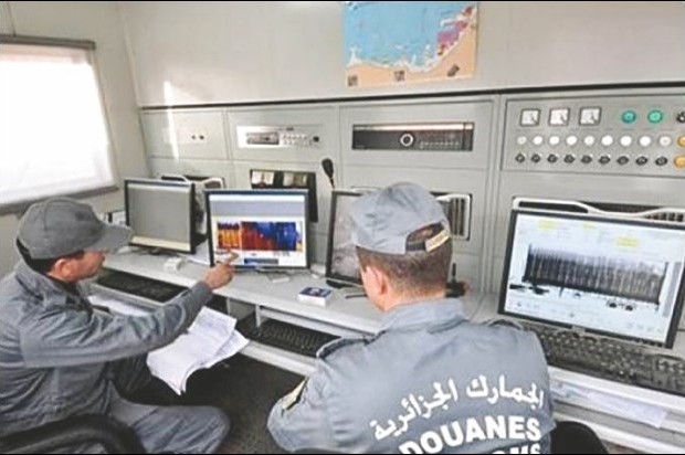 Un douanier devant la justice pour avoir filmé de hautes personnalités à l’Aéroport d’Alger