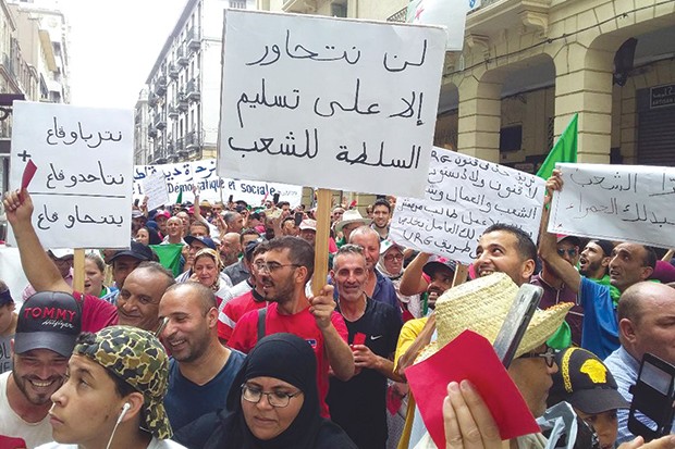 Sondage A360 : Vous êtes pour ou contre les élections du 12 décembre prochain ?