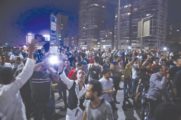 En dépit d&rsquo;une féroce vague d&rsquo;arrestations : Poursuite des rassemblements anti-Sissi en Égypte