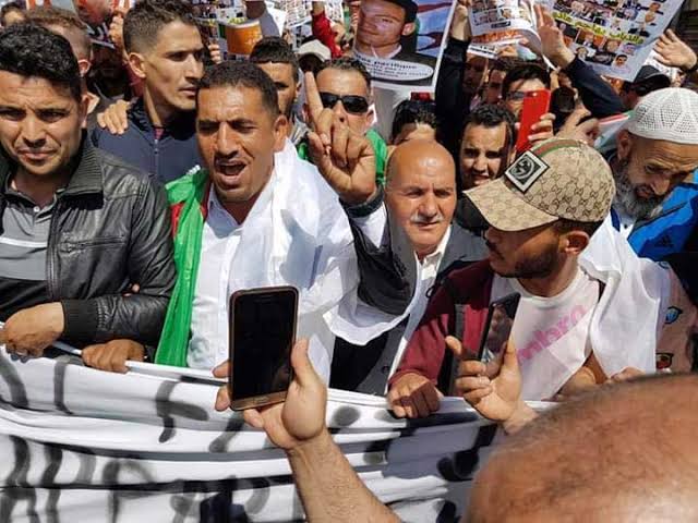 La Laddh dénonce les arrestations de Tabbou et des deux militants du RAJ