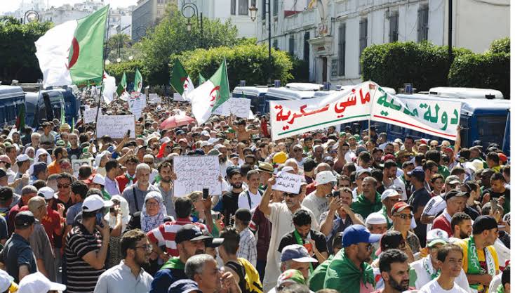 Thomas Serres : « les Européens gagneraient à soutenir la révolution algérienne, surtout s’ils tiennent à limiter les migrations » »