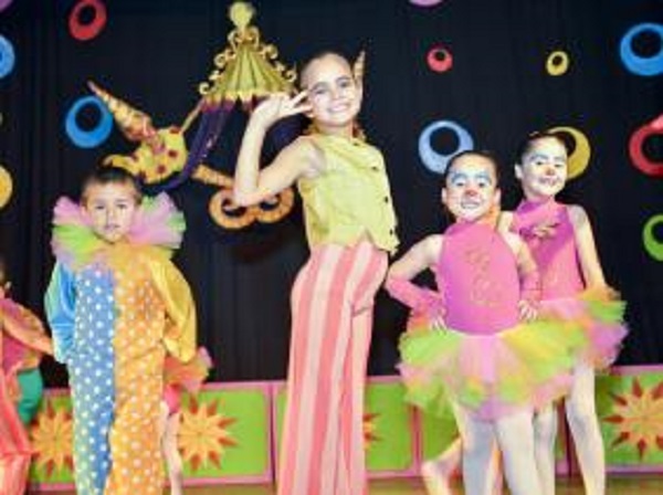 Inauguration d’un théâtre scolaire à Alger