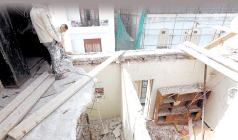 Un blessé après l’effondrement du toit dans un immeuble à Oran