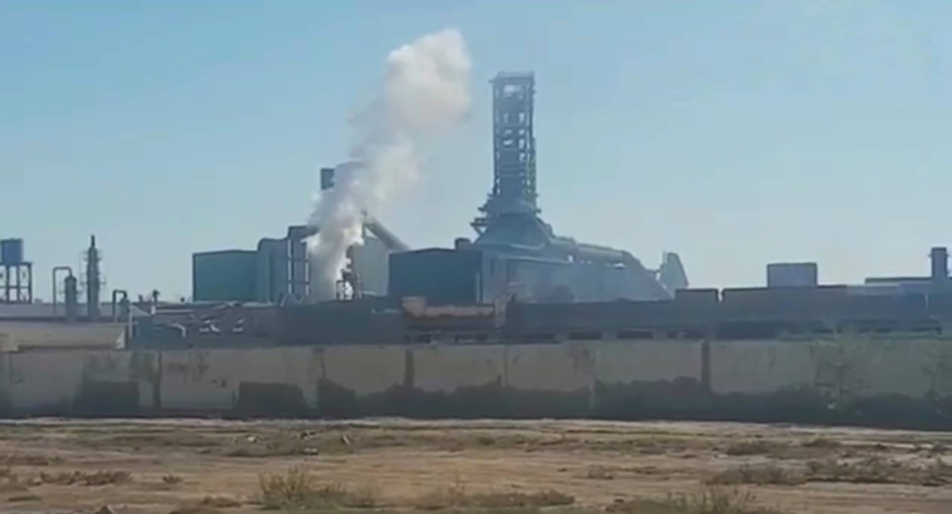 Vidéo | Deux morts dans une explosion au complexe Tosyali d’Oran