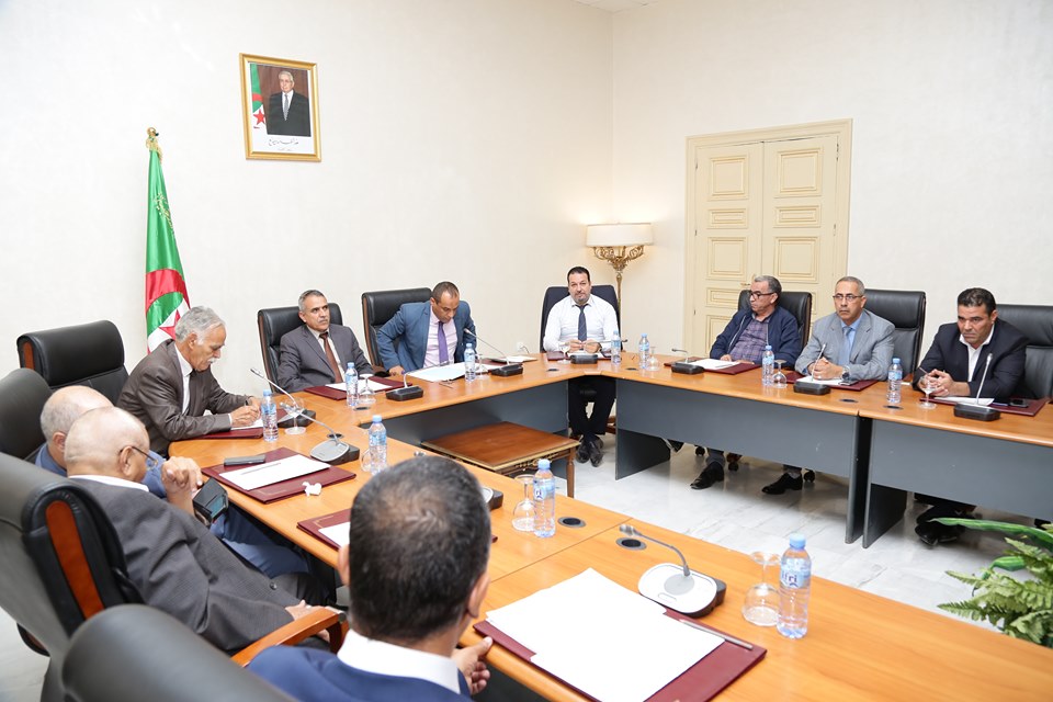 Conseil de la Nation : les procédures de levée de l’immunité parlementaire de Talbi et Ouraghi se poursuivent