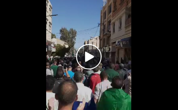 La population de Bordj Bou Arreridj mobilisée contre les élections