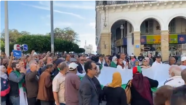 Vidéo – 36ème mardi de protestation à Alger : les manifestants au square Port Saïd