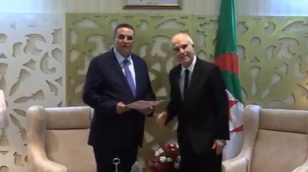 Belaïd dépose son dossier de candidature au siège de l’ANIE