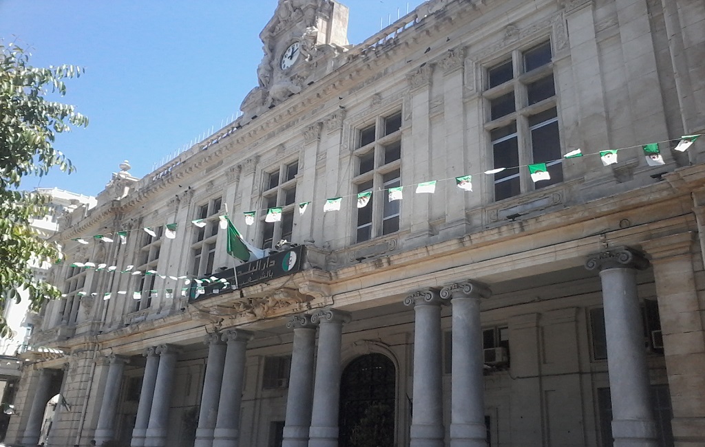 Objet de fortes pressions de la part de ses pairs du conseil municipal : Le P/APC de Annaba jette l’éponge