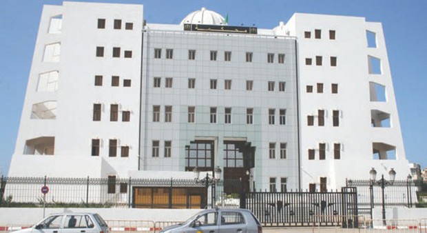 Tribunal de la cité Djamel Eddine : Tentative de suicide d’un quinquagénaire