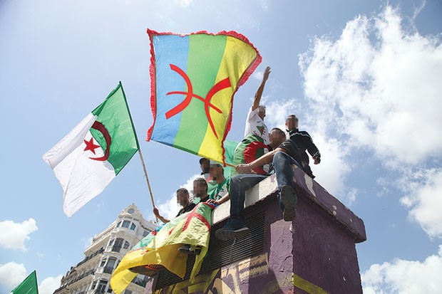 Ils sont emprisonnés pour port de l’emblème amazigh : Mandat de dépôt renouvelé pour 6 détenus