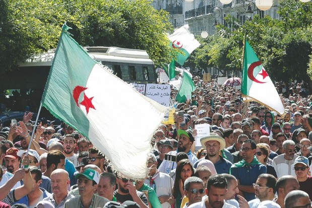 Après un mardi difficile pour la communauté universitaire, 34e vendredi : un nouveau test pour le “hirak”