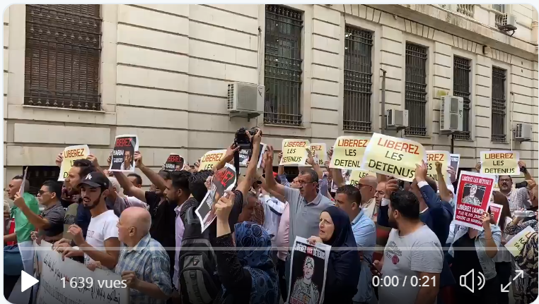Sit-in devant le tribunal de Sidi M’hamed en soutien aux détenus d’opinion