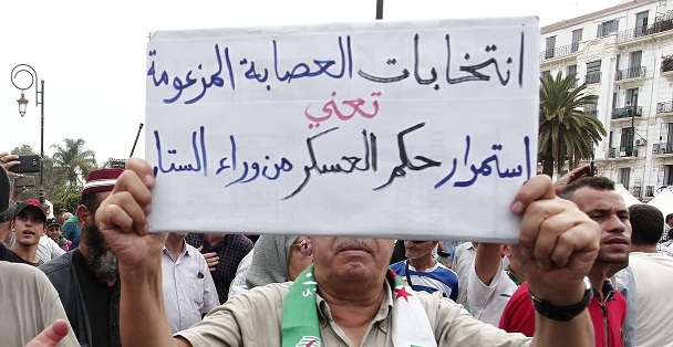 Le face-à-face pouvoir-peuple se poursuit