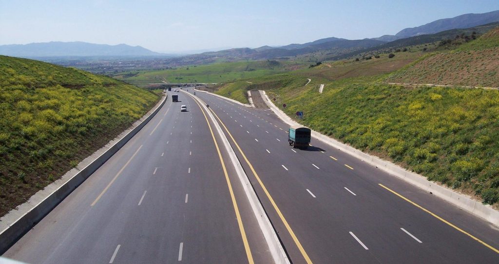 Plusieurs ex-hauts responsables y sont impliqués : La justice rouvre l’affaire de l’autoroute Est-Ouest