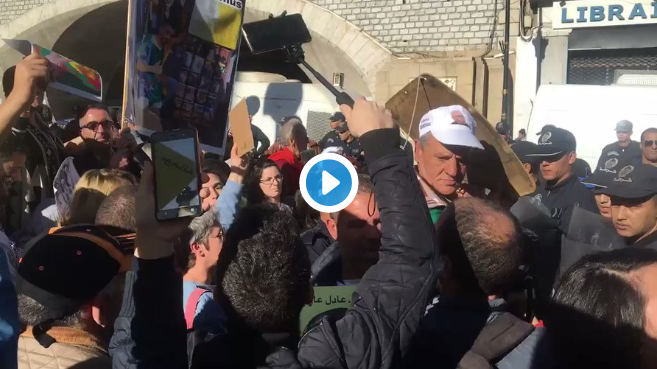 Vidéos | Le rassemblement pour la libération des détenus d’opinion réprimé à Alger