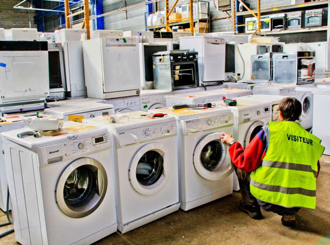 Electronique, électroménager et mobiles: Les fabricants craignent la faillite