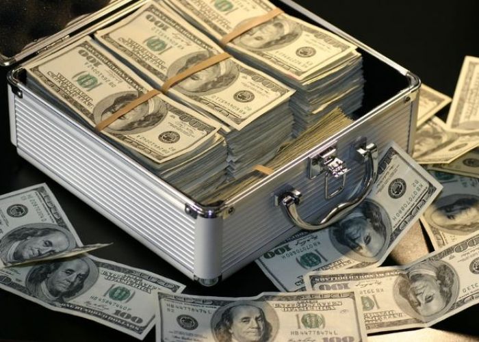 Fonds détournés vers l’étranger: «Les autorités ont mis beaucoup de temps à agir»