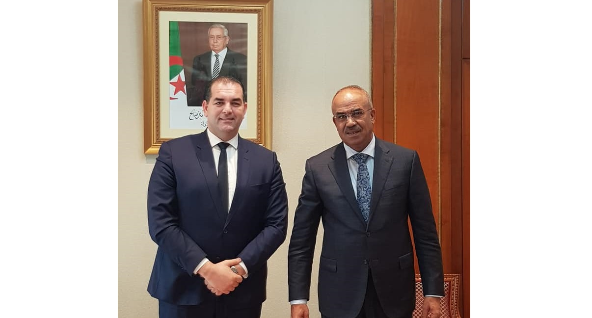 Noureddine Bedoui reçoit le président du FCE