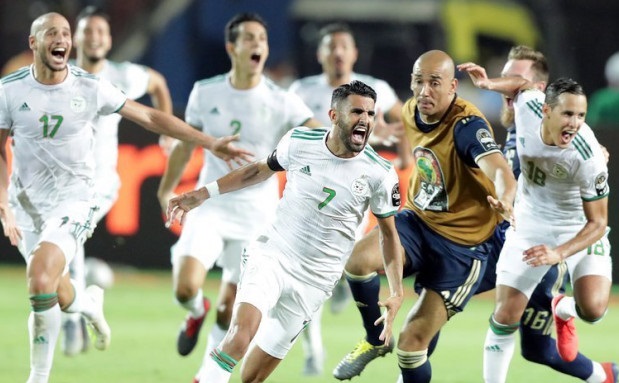 L’Algérie gagne 3 places au classement FIFA