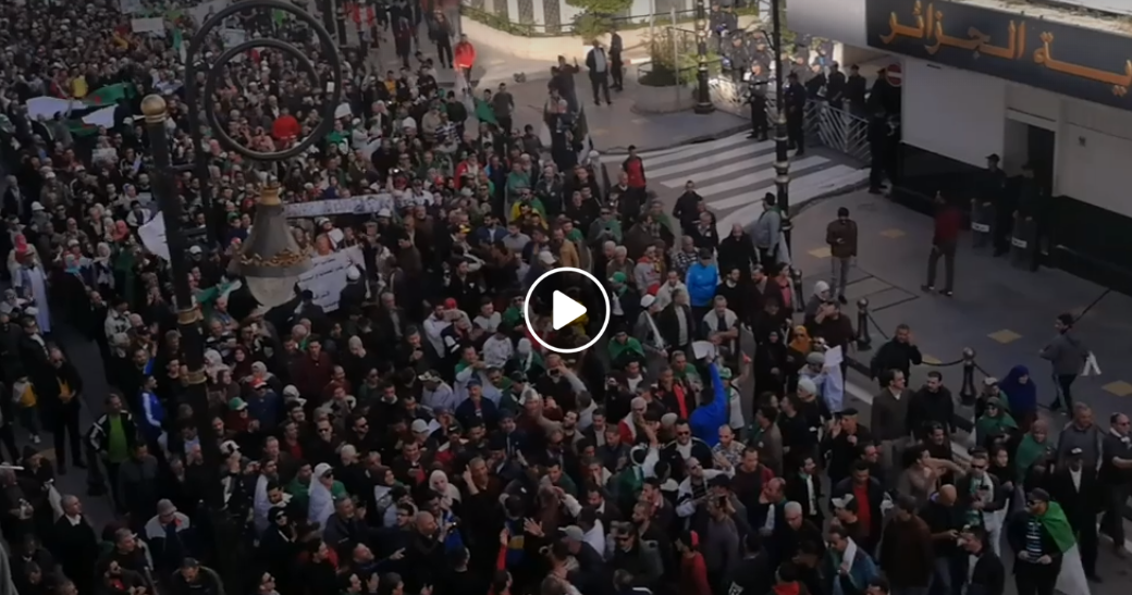 42e vendredi à Alger | La rue Asselah Hocine est « noire de monde »