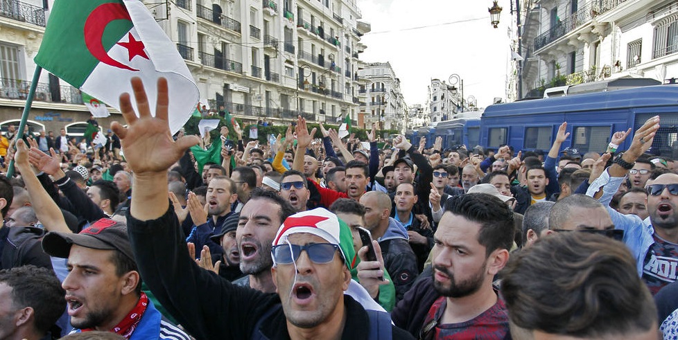 Le CNLD lance un appel aux algériens à la veille du 44e vendredi