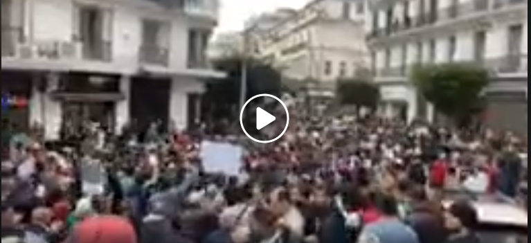 Vidéo | Impressionnante mobilisation citoyenne en ce moment à Alger