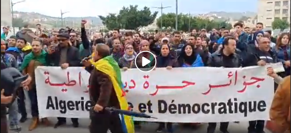 ? Vidéo | Forte mobilisation pour le 43e mardi des étudiants à Bejaïa